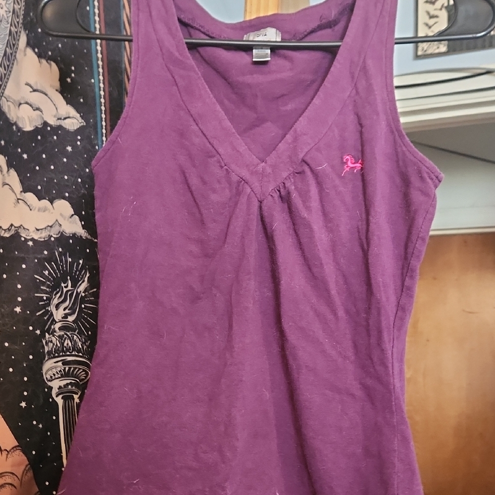 Diva Purple Fitted Tank Top with V-Neck